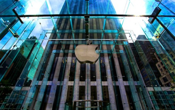 Apple_nakit
